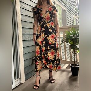 Sanctuary Women's Cassadei Floral
Wrap Dress Size Medium